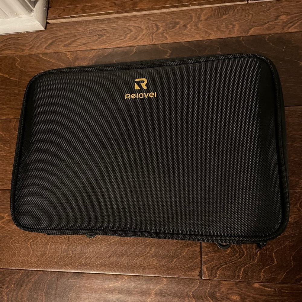 Relavel Travel Makeup Train Case
